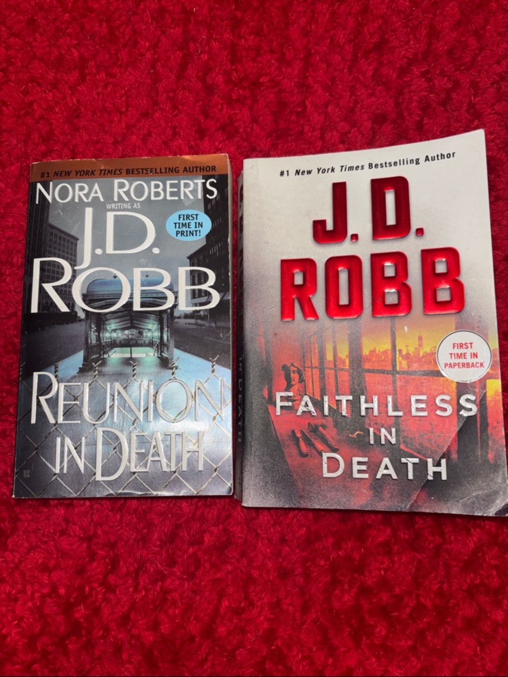 📚 2 Book Bundle - J.D. Robb (In Death Series)